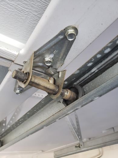 Garage door job in Las Vegas Valley by Swift Garage Door Repair (2021), photo 161